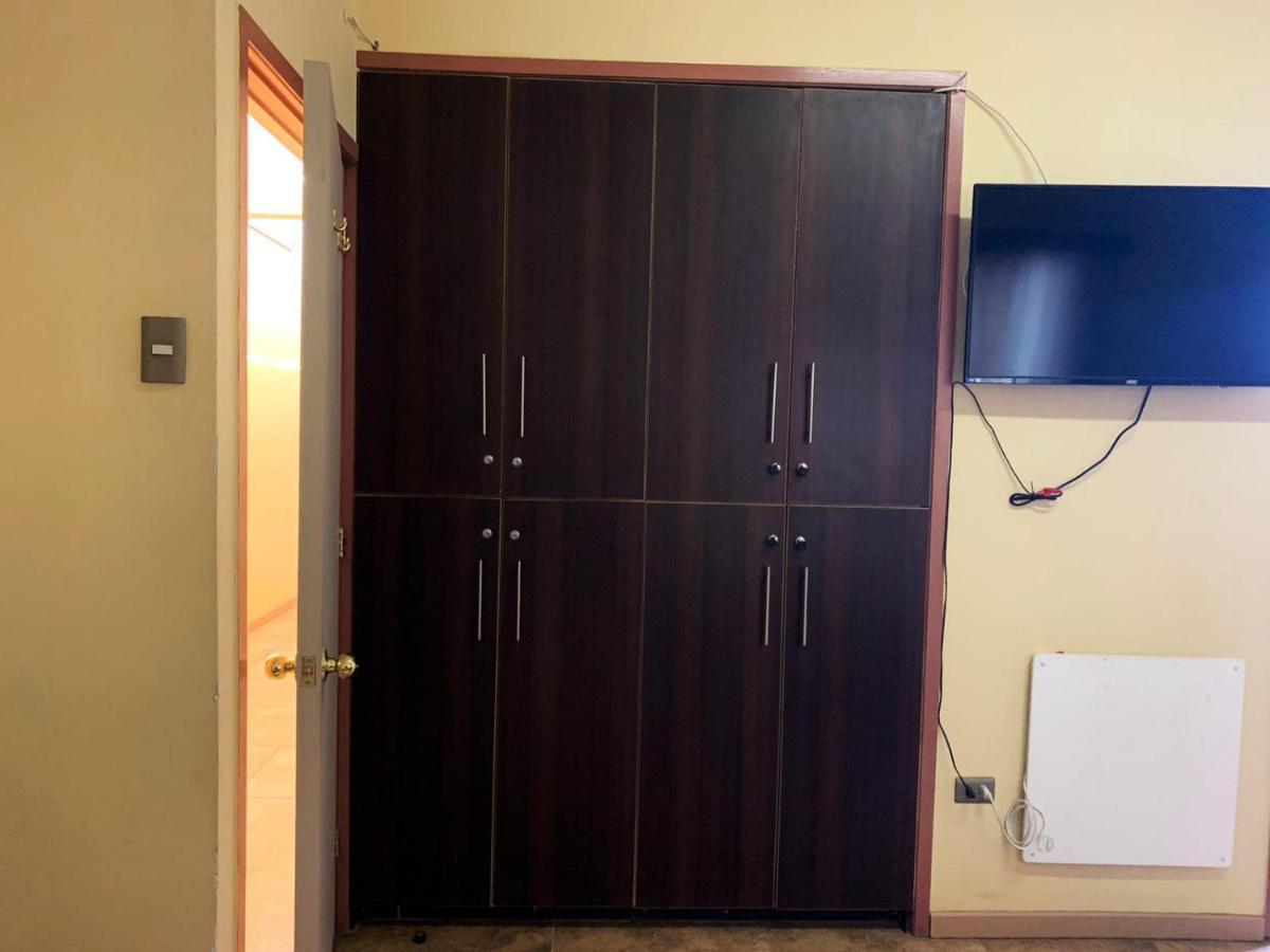 Juku Hostal Calama Eksteriør bilde