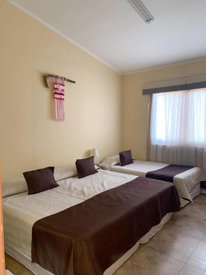 Juku Hostal Calama Eksteriør bilde