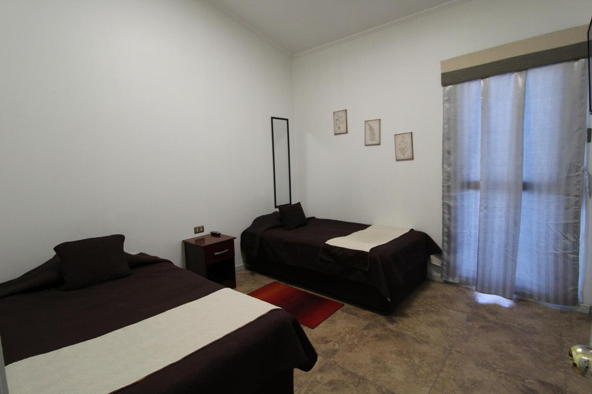 Juku Hostal Calama Eksteriør bilde