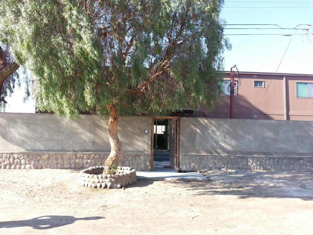 Juku Hostal Calama Eksteriør bilde